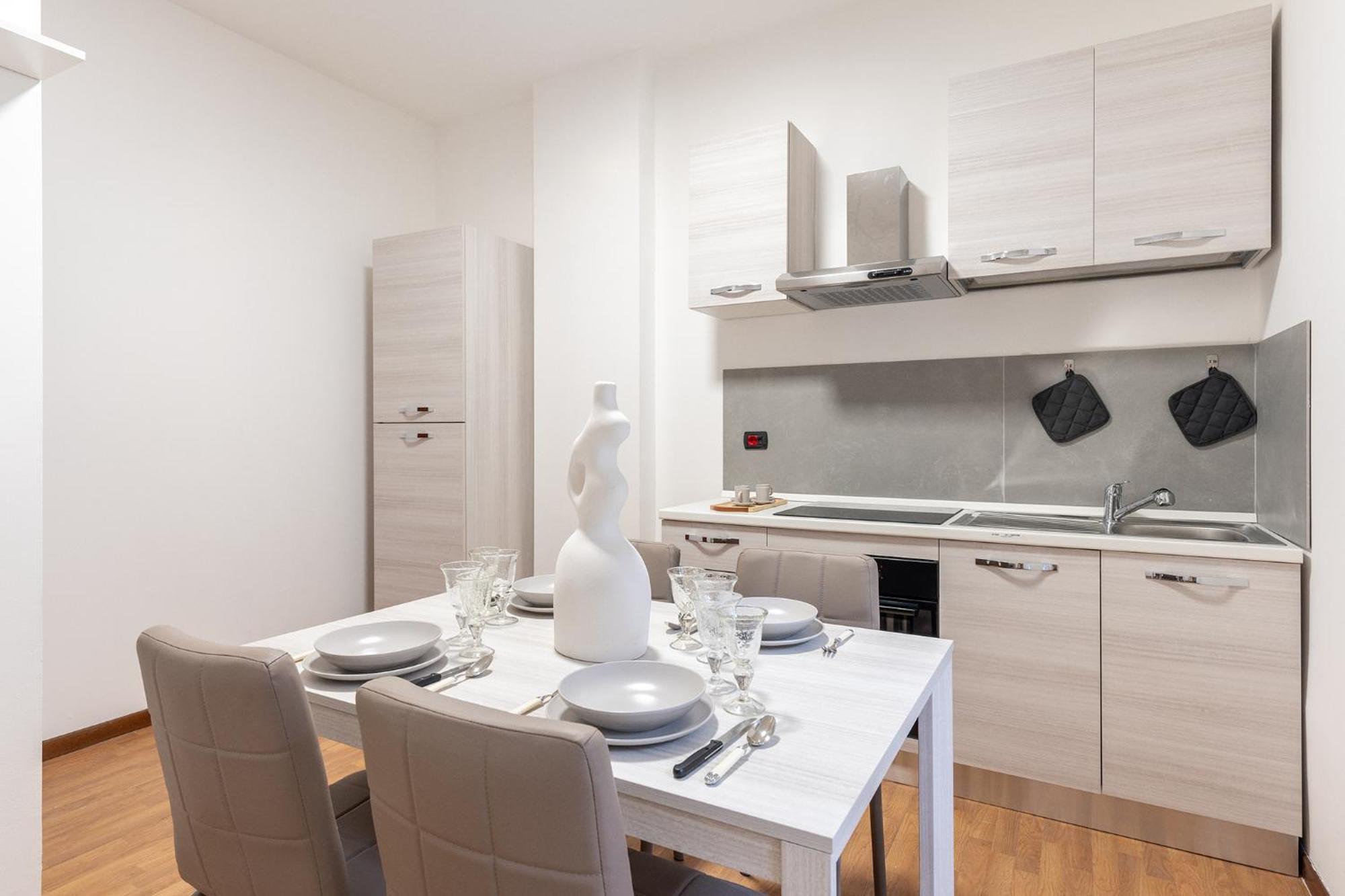 Home Principe Amedeo 184 Bari Buitenkant foto